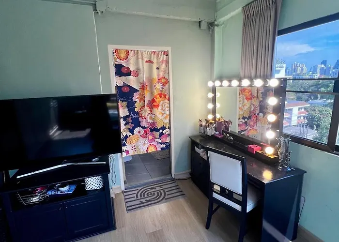 Apartment Fab Rainbow Bangkok