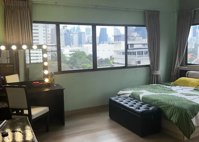 Fab Rainbow Apartment Bangkok