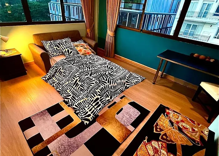 Fab Rainbow Apartment *
