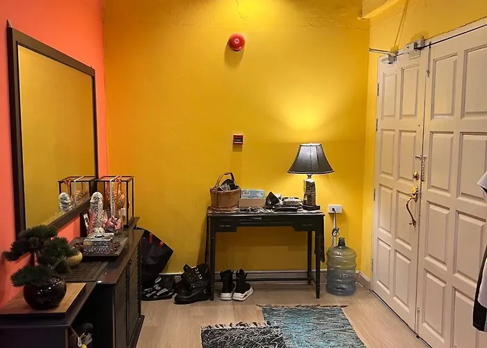 Fab Rainbow Apartment