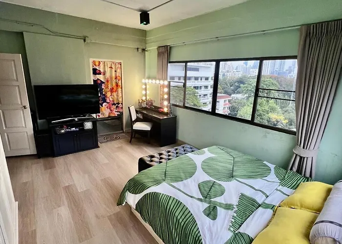 Fab Rainbow Apartment